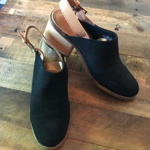 Toms Mules leather like new!